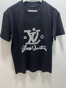 LV " Graphic Logo Printed "T-Shirt styled in Black for Spring&Summer 2025