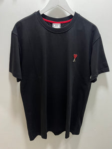 Ami " Logo PLUGGED" Tee styled in Black for Spring&Summer 2025