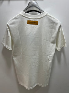 LV "LOGO PRINTED"T-Shirt styled in White for Spring&Summer 2025