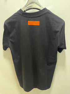 LV " ICON Printed "T-Shirt styled in Black for Spring&Summer 2025