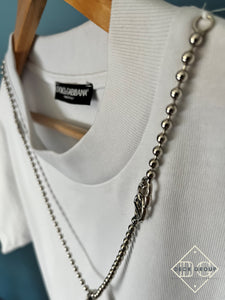 D&G " Logo Dog Tag " T-Shirt styled in White for Fall&Winter 2023